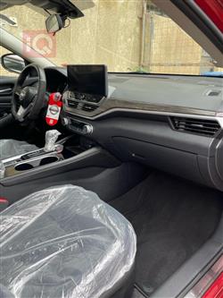 نيسان ألتيما